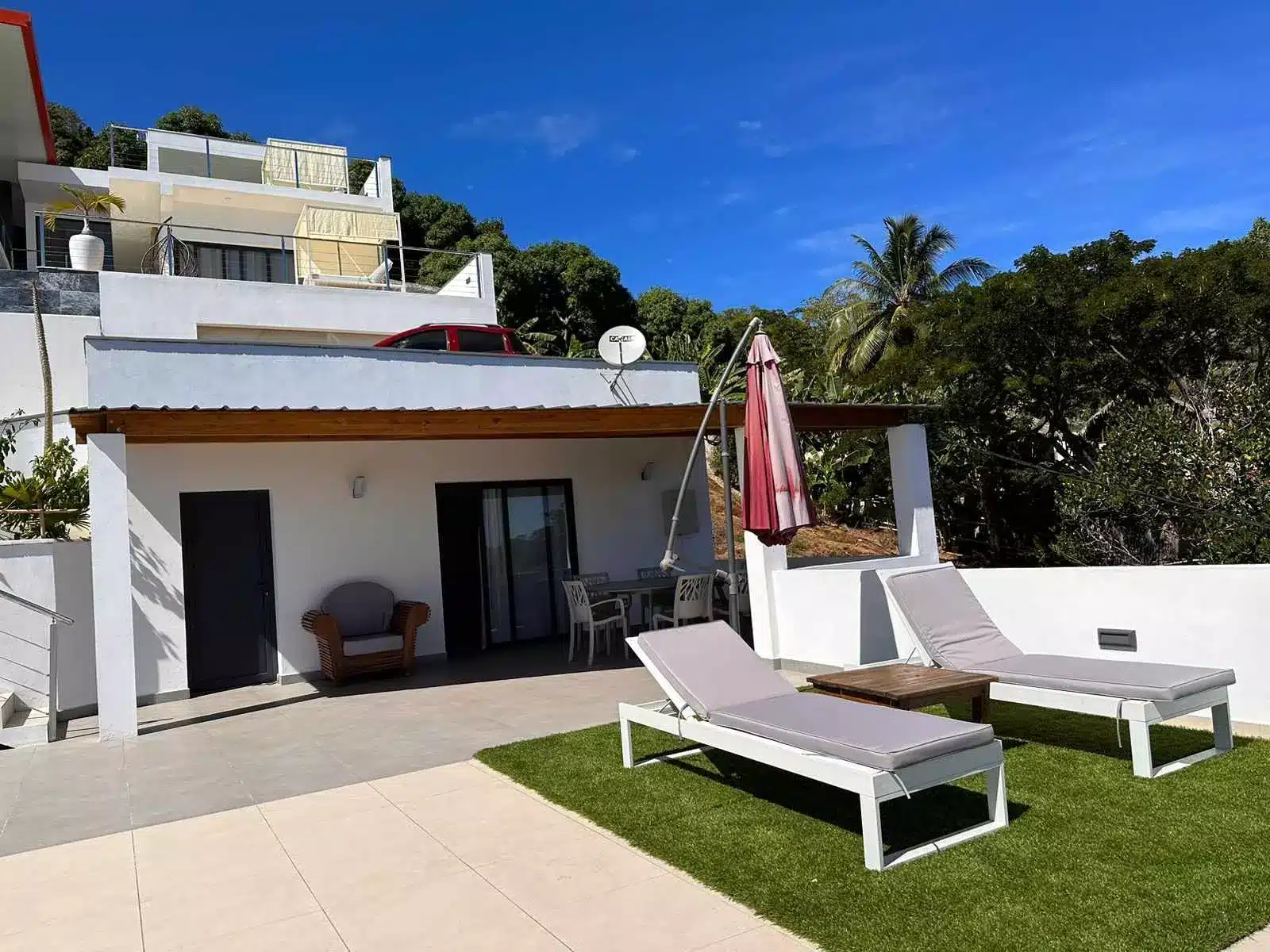 Villa-sophie-Glamour-Beach-Madagascar-appartement-vue-exterieur-web