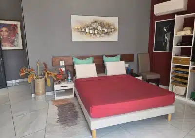 Villa-sophie-Glamour-Beach-Madagascar-chambre-3-lit-web