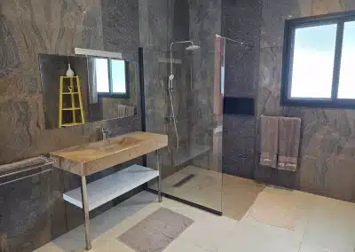 Villa-sophie-Glamour-Beach-Madagascar-chambre-7-salle-bain-web